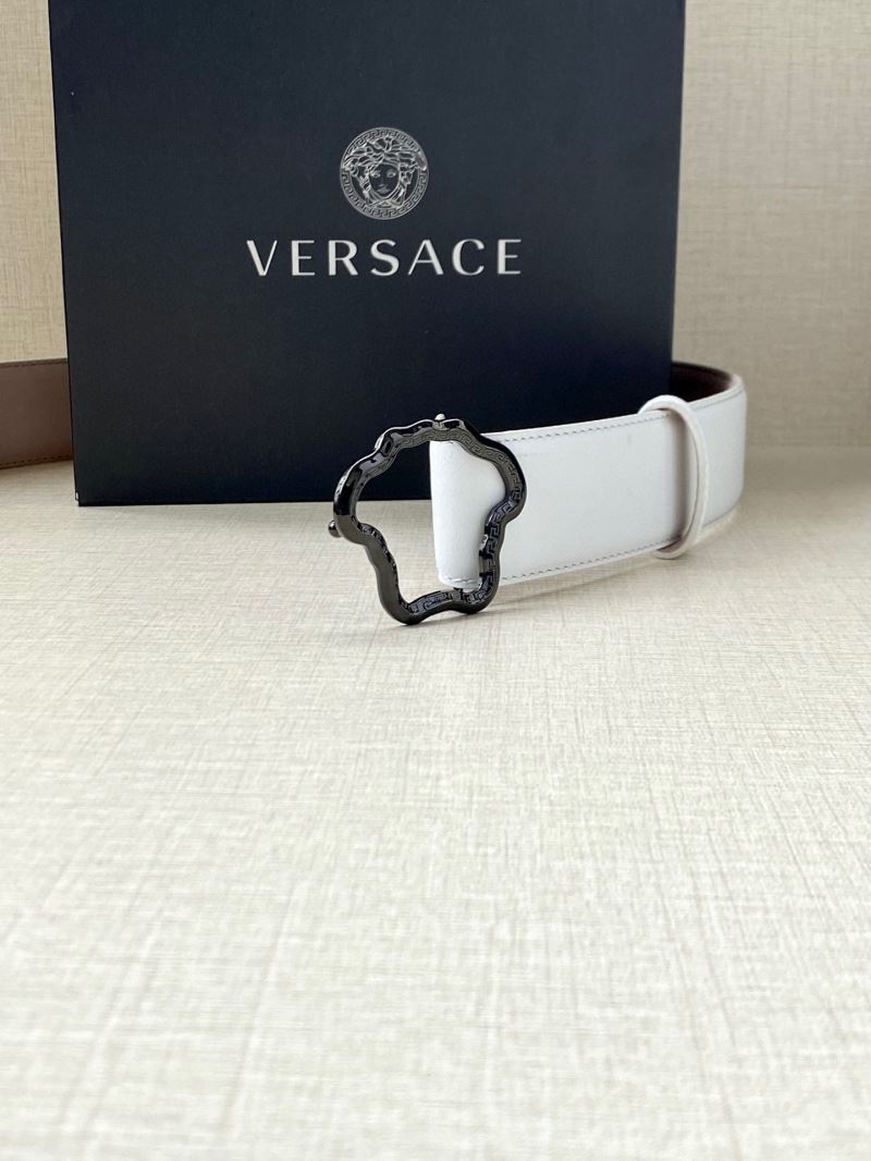 VERSACE